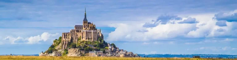 Mont Saint Michel, pogled na otok z opatijo