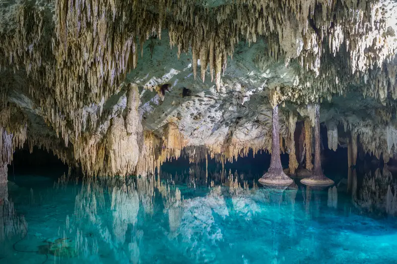 Jukatan Cenotes podzemna jama